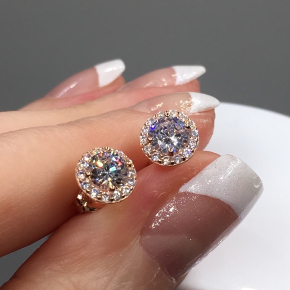 Jewelry - 18k rose gold halo diamond stud earrings 1.25 ct